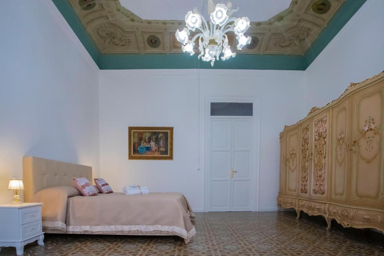 Terre D'Oro, Appartamento Di Lusso In Centro Citta Palermo Buitenkant foto